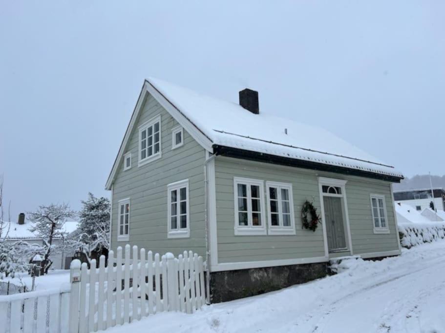 Elins Gjestehus Egersund Zewnętrze zdjęcie